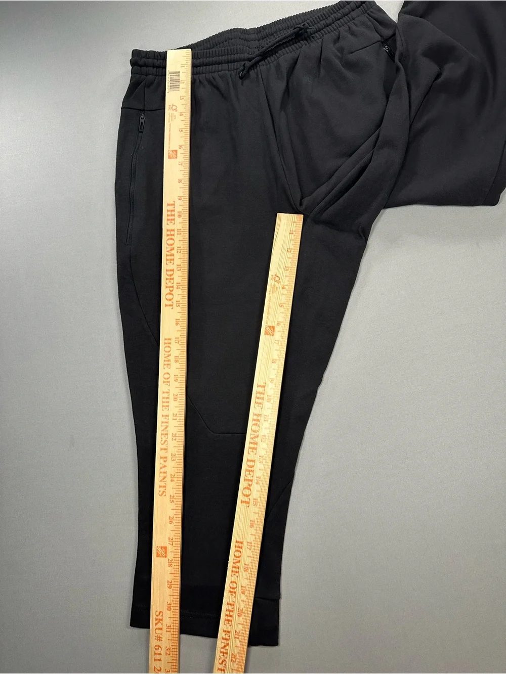 Adidas Guru Pant Joggers, 3/4-Length Crop Training Pants/Joggers - Mens Medium